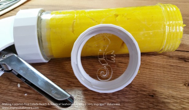 Making Coconut-Pina Colada Beach & Nautical Seahorse Cookies © 2015 Impress!™ Bakeware