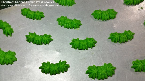 Christmas Garland Cookie Press Cookies © 2015 Impress! Bakeware, LLC