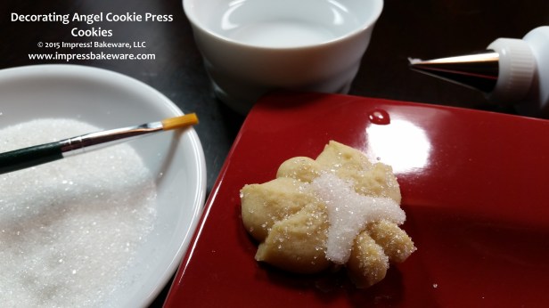 Decorating Angel Cookie Press Cookies © 2015 Impress! Bakeware, LLC 1 Spritz