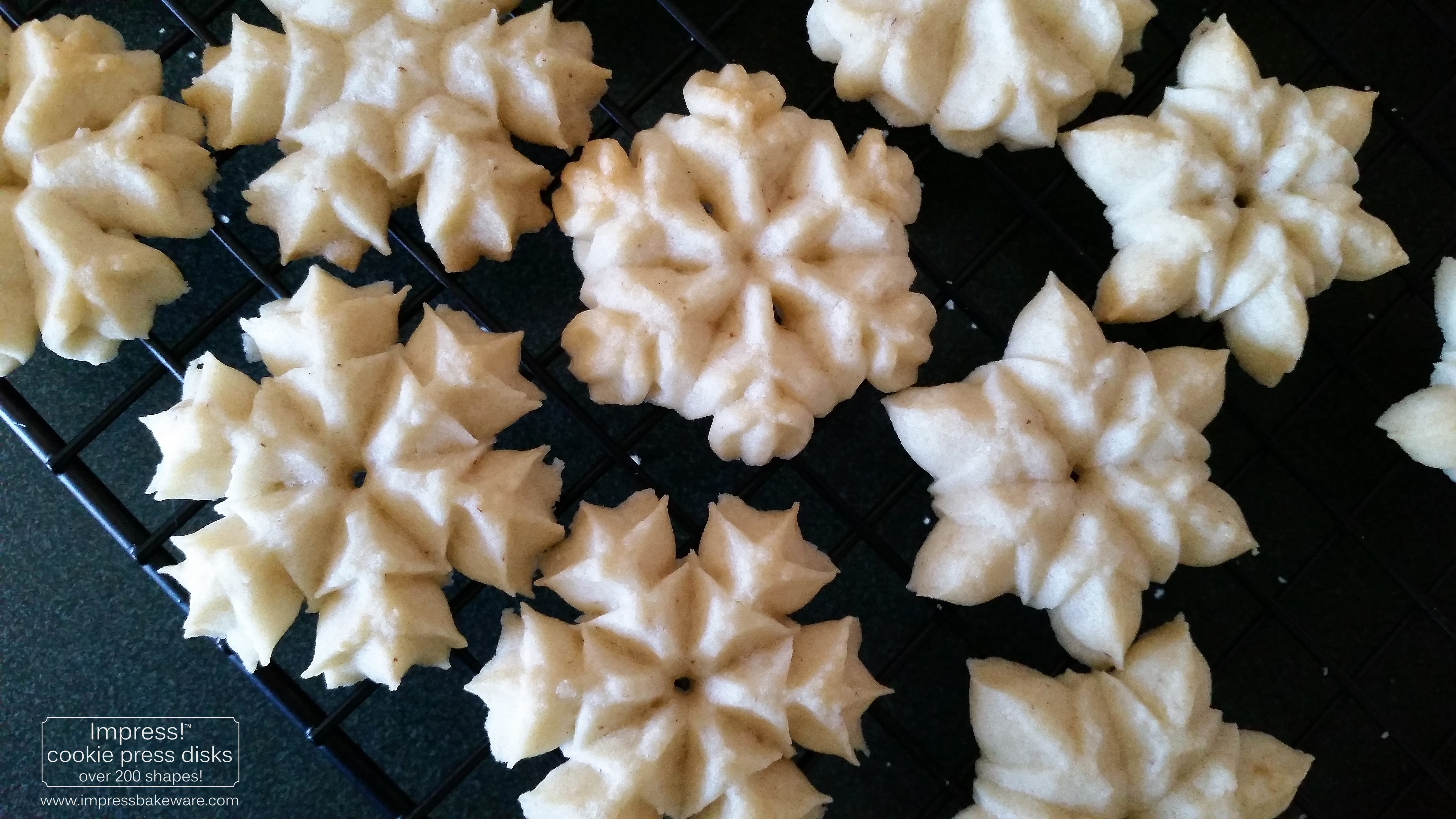 Almond Snowflake Spritz Cookies & Disks © 2016 Impress! Bakeware, LLC cookie press f.jpg