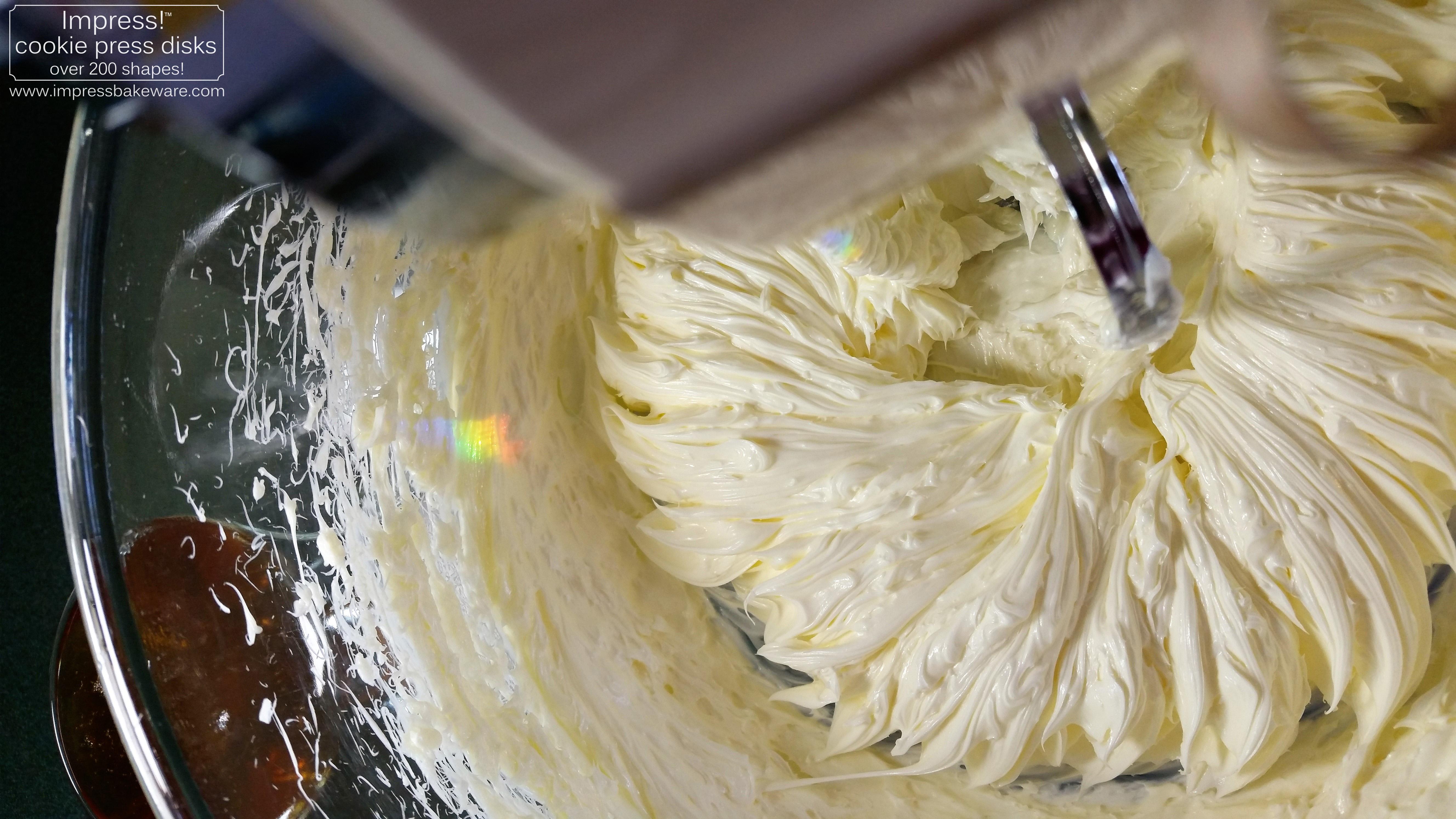 © 2017 Impress! Bakeware, LLC c1.jpg