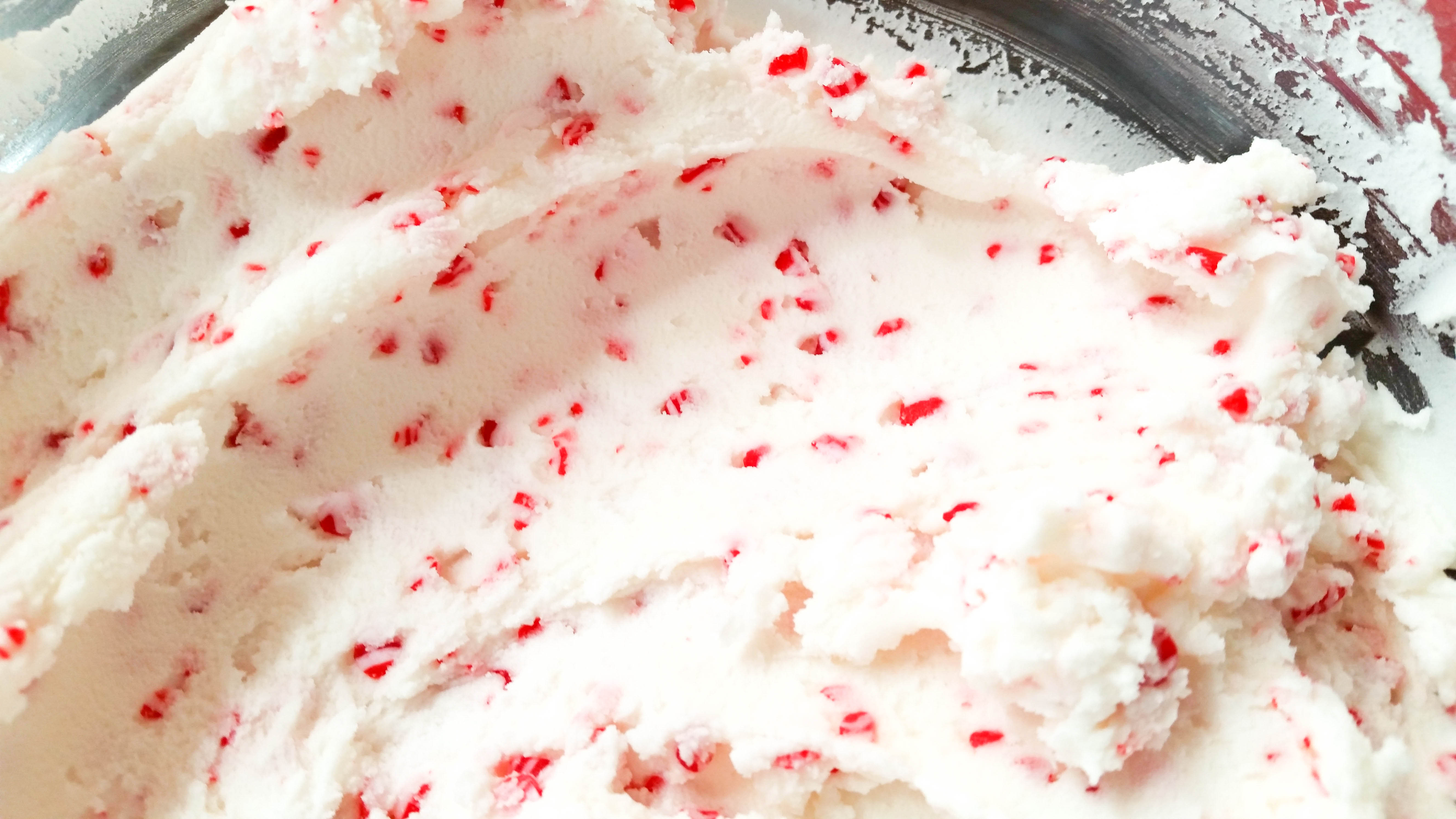 e Peppermint Candy Cane & Stocking Sandwich Cookies Stuffed Crushed Peppermint cookie press spritz © 2017 Impress! Bakeware, LLC.jpg