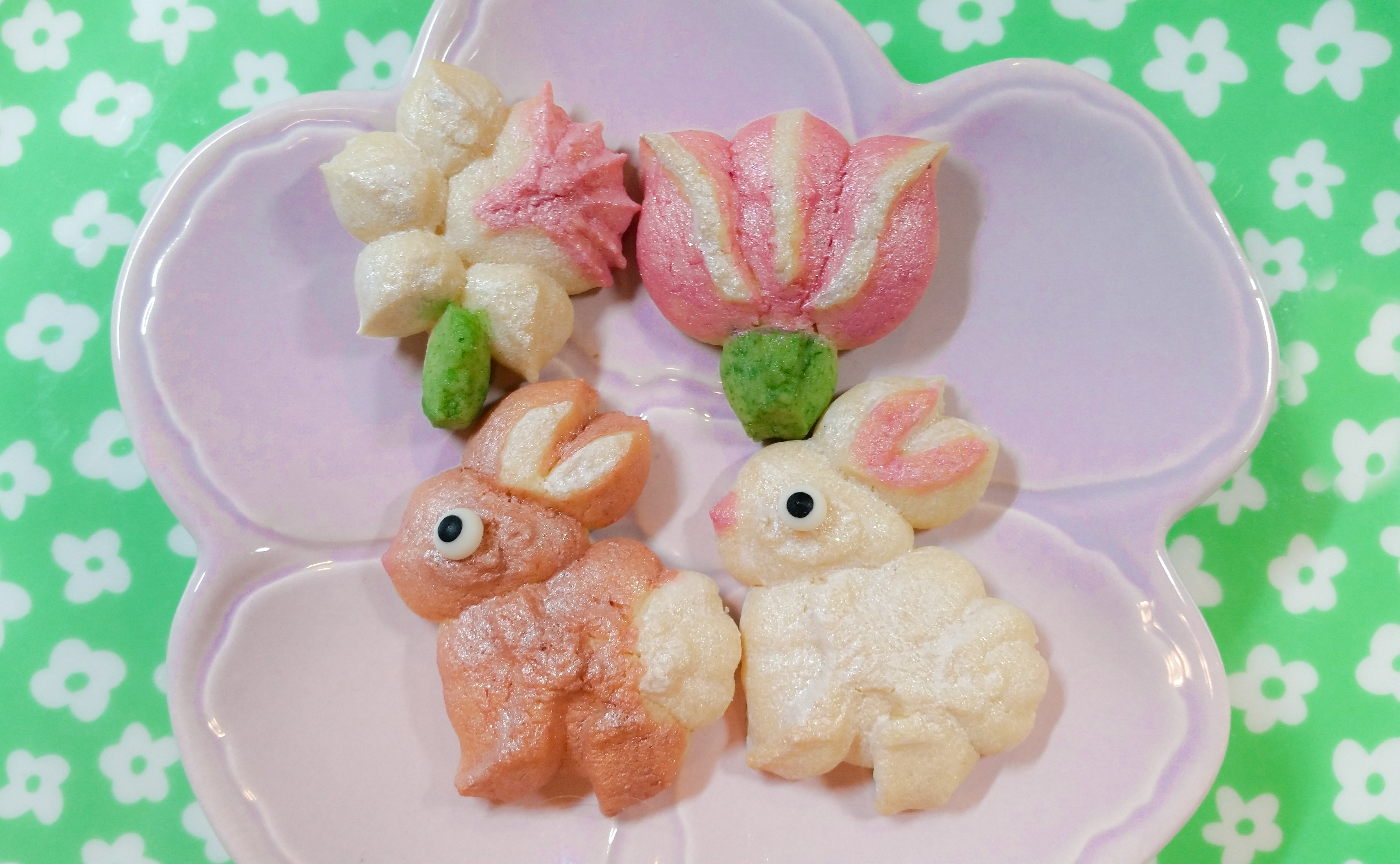 Spring Spritz Cookies flowers daffodil tulip bunny © 2020 Impress! Bakeware, LLC